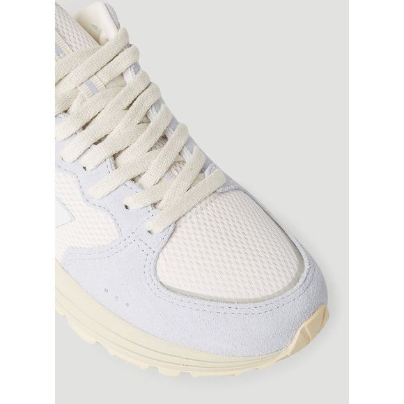 VEJA Venturi Alveomesh Sneakers in Lilac - Picture 6 of 7